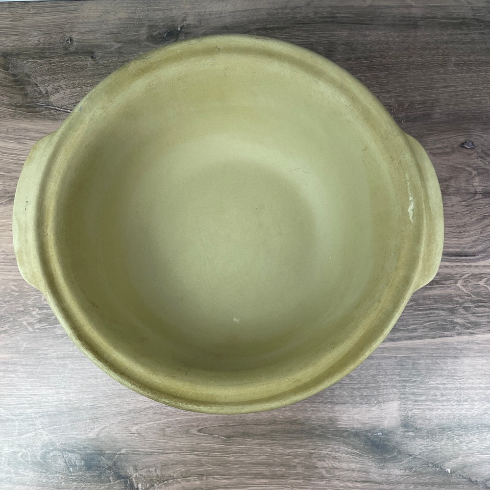 Pampered Chef Family Heritage Collection 12 inch Stoneware Bowl Dish